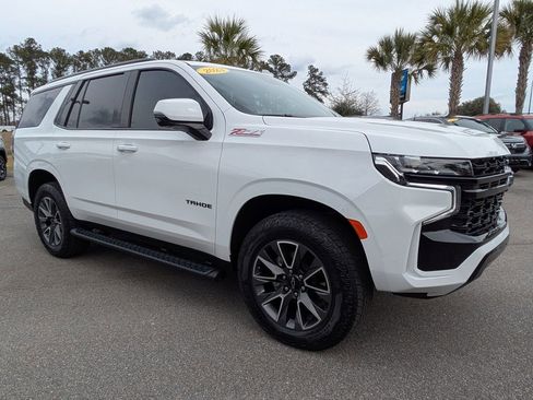 Certified 2023 Chevrolet Tahoe Z71 w/ Luxury Package image 2