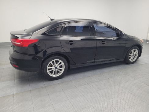 Used 2018 Ford Focus SE FWD image 10