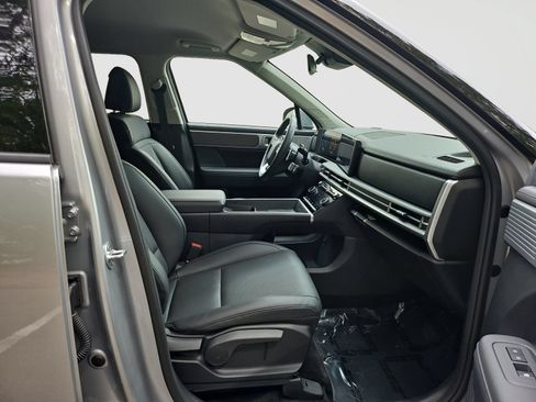 Used 2026 Hyundai Santa Fe SEL FWD image 17