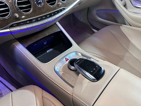 Used 2015 Mercedes-Benz S 550 Sedan image 24