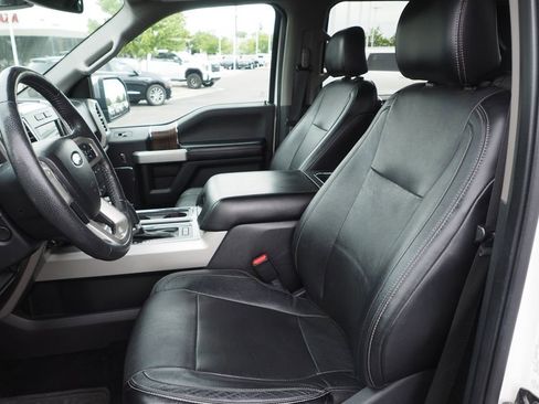 Used 2016 Ford F150 Lariat w/ Equipment Group 502A Luxury AWD/4WD image 12