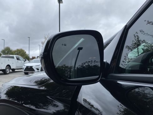 Used 2025 Chevrolet TrailBlazer ACTIV w/ Convenience Package image 39