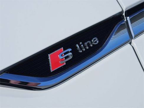 Used 2023 Audi A5 2.0T Prestige image 12