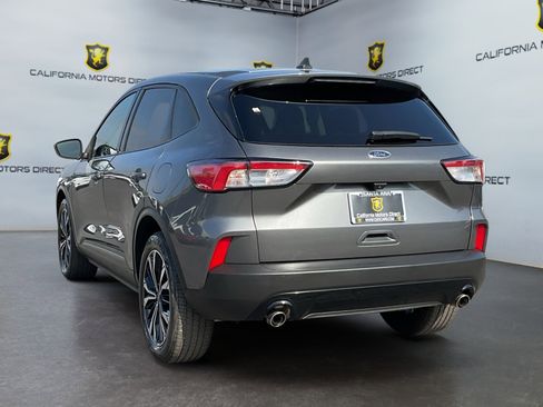 Used 2022 Ford Escape SE w/ SE Sport Appearance Package FWD image 7