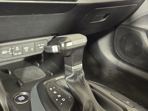 Certified 2025 Kia K4 EX image 22