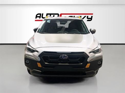 Used 2024 Subaru Crosstrek 2.5i Wilderness image 2