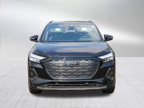 Used 2024 Audi Q4 e-tron Premium Plus w/ Premium Plus AWD/4WD image 2