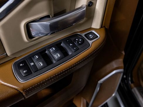 Used 2022 RAM 3500 Laramie image 36