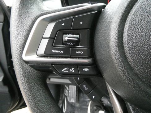 Used 2023 Subaru Impreza 2.0i Premium image 12