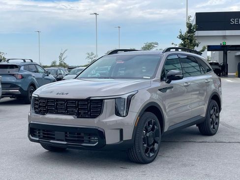 New 2026 Kia Sorento X-Line EX image 3