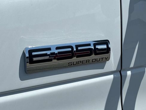 Used 2024 Ford E-350 and Econoline 350 Super Duty w/ Power Windows & Locks Group RWD image 16
