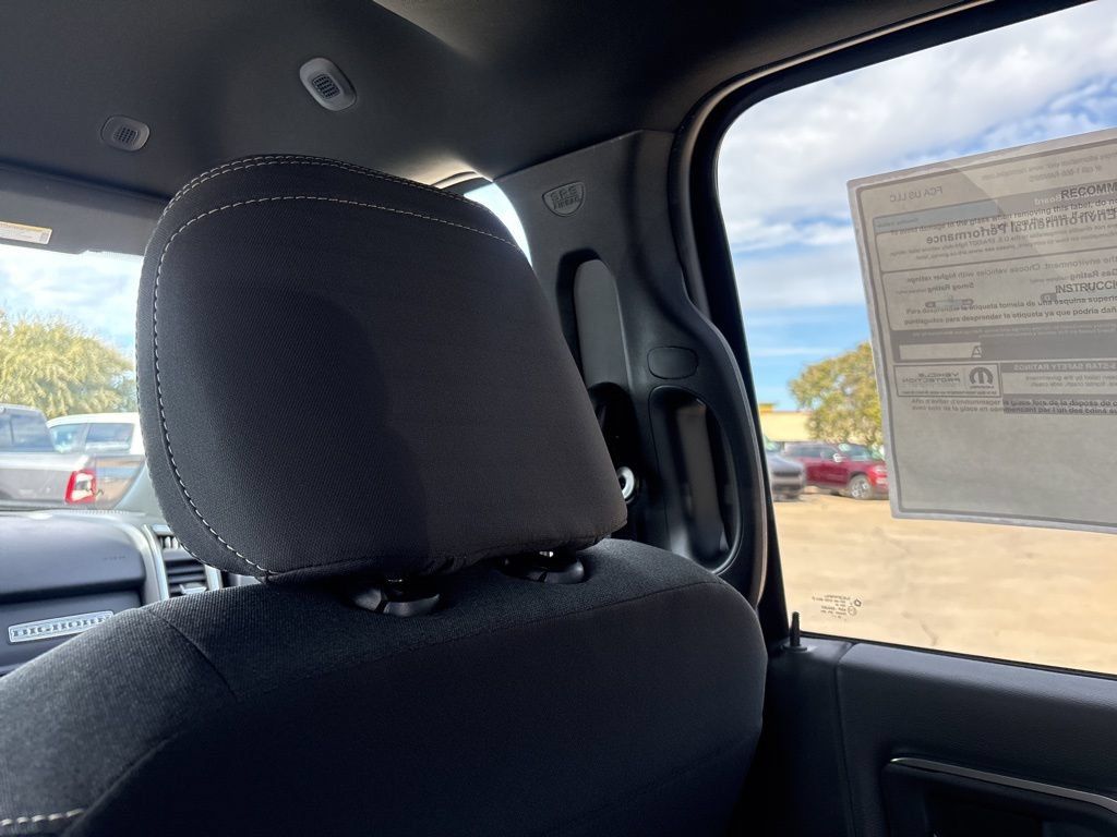 New 2026 RAM 3500 Big Horn AWD/4WD image 42