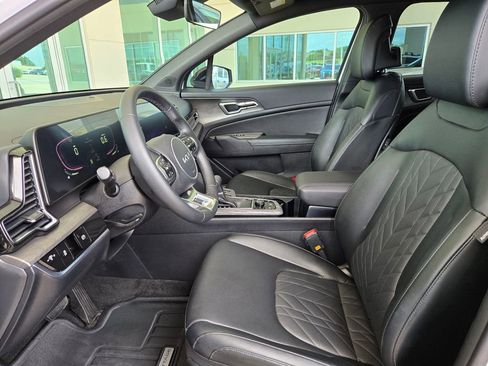 Used 2025 Kia Sportage X-Line AWD/4WD image 9