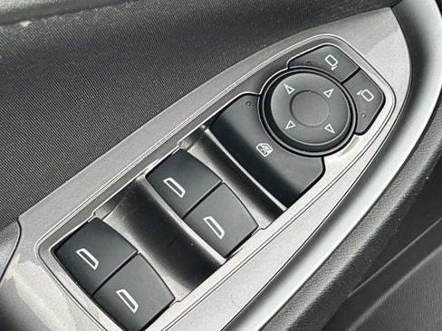 Used 2023 Chevrolet Malibu LS FWD image 25