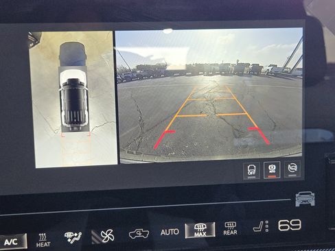 New 2026 GMC Hummer EV SUV image 14