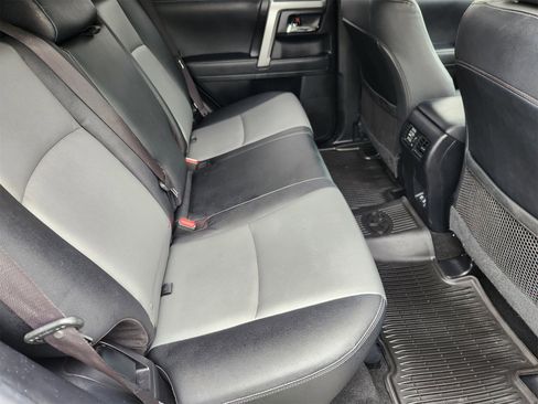 Used 2021 Toyota 4Runner SR5 Premium w/ Moonroof Package image 29