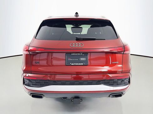 Certified 2025 Audi Q5 Prestige image 6