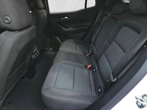 New 2026 Chevrolet Equinox LT FWD image 11
