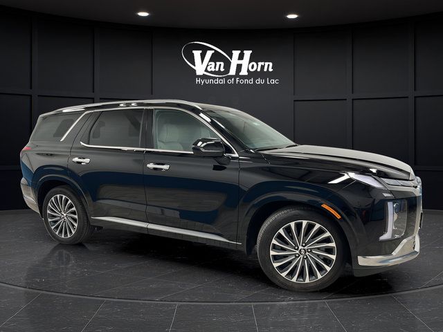 Used 2025 Hyundai Palisade Calligraphy FWD image 1