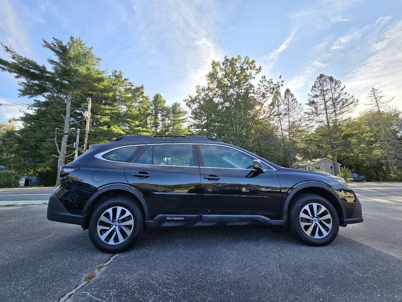 Used 2020 Subaru Outback AWD/4WD image 11