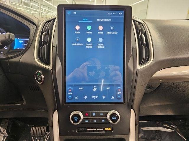 Used 2024 Ford Edge SEL AWD/4WD image 23