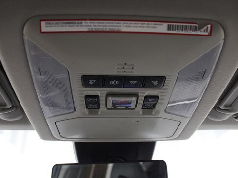 Used 2019 Toyota RAV4 Limited AWD/4WD image 34