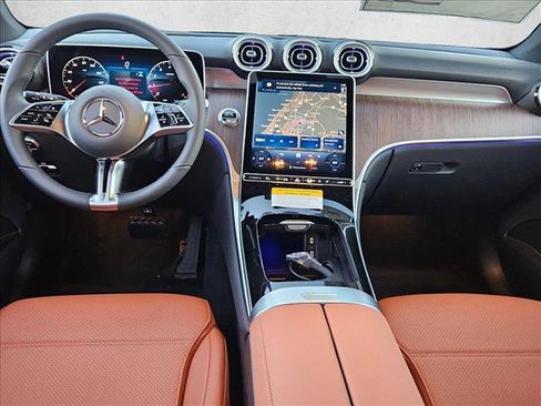 New 2026 Mercedes-Benz GLC 300 image 14