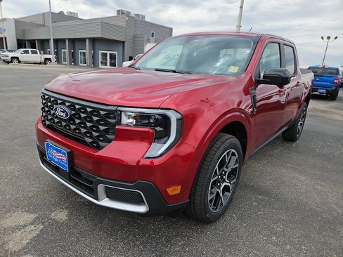 New 2026 Ford Maverick Lariat AWD/4WD image 4