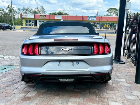 Used 2020 Ford Mustang Premium image 8
