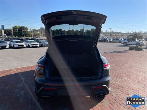 Used 2023 Porsche Macan image 29