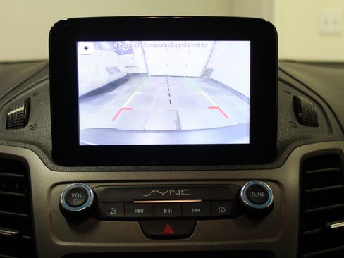 Used 2019 Ford Transit Connect XLT image 13