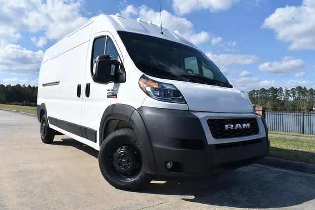 Used 2021 RAM ProMaster 2500 w/ Convenience Group FWD image 1