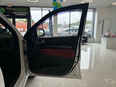 Used 2019 Dodge Durango R/T w/ Blacktop Package AWD/4WD image 43
