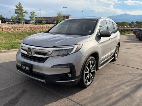 Used 2020 Honda Pilot Touring image 3