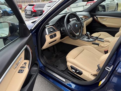 Used 2018 BMW 330i Sedan w/ Convenience Package image 7