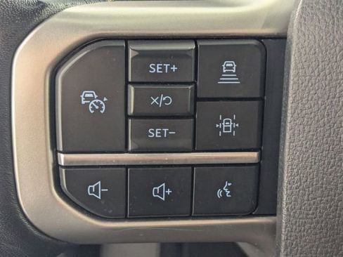 Used 2023 Ford Expedition Max Limited image 17