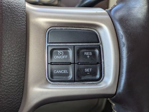 Used 2015 RAM 2500 Longhorn w/ Convenience Group image 25