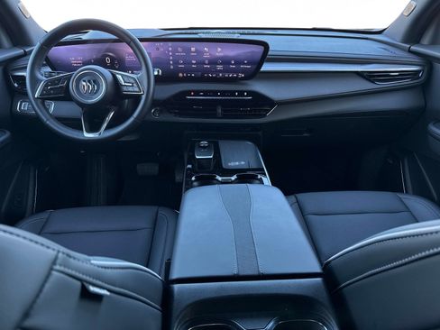 Used 2025 Buick Enclave Preferred image 17