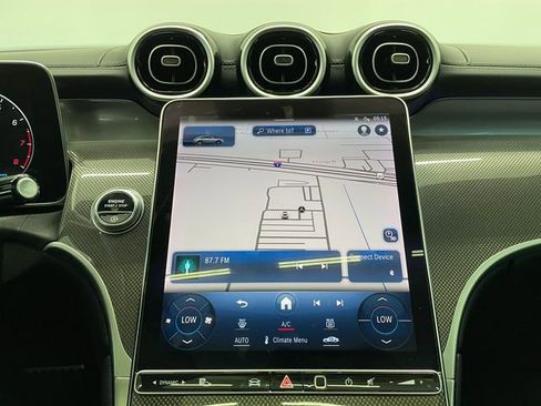 Certified 2024 Mercedes-Benz GLC 300 4MATIC image 4