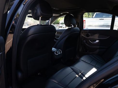 Used 2019 Mercedes-Benz C 300 Sedan image 21