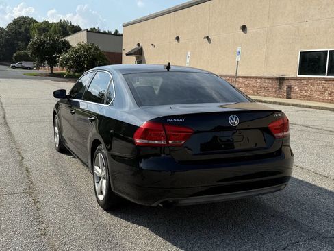 Used 2014 Volkswagen Passat 1.8T SE image 5