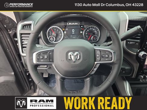 New 2026 RAM 2500 Big Horn AWD/4WD image 21