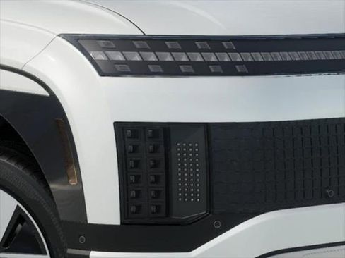 New 2026 Hyundai Ioniq 9 SEL image 9