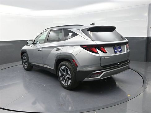 New 2026 Hyundai Tucson SEL image 6