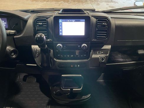 Used 2023 RAM ProMaster 3500 w/ Safety Group FWD image 17