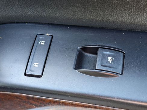 Used 2018 GMC Sierra 1500 SLT image 37