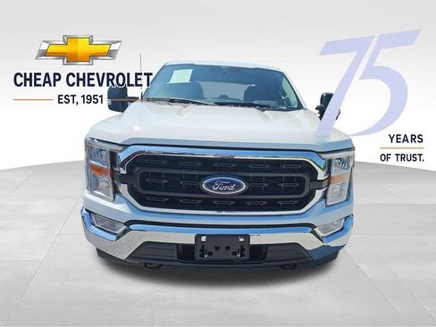 Used 2022 Ford F150 XLT w/ Trailer Tow Package AWD/4WD image 8