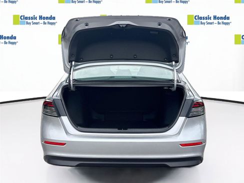 Certified 2024 Honda Accord LX image 27