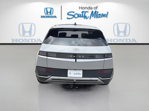 Used 2024 Hyundai Ioniq 5 SEL RWD image 6