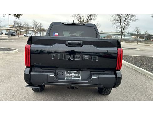 New 2026 Toyota Tundra SR5 w/ SR5 Convenience Package AWD/4WD image 7